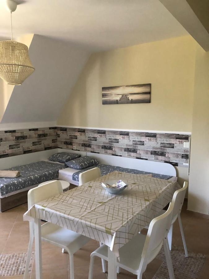 דירות פרימורסקו Casa Angela מראה חיצוני תמונה